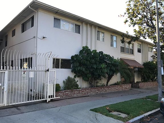 4th image of 1740 N Kingsley Dr APT 3