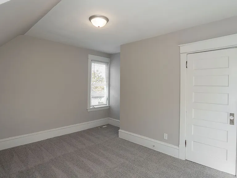 1606 Concordia Ave — Photo 23