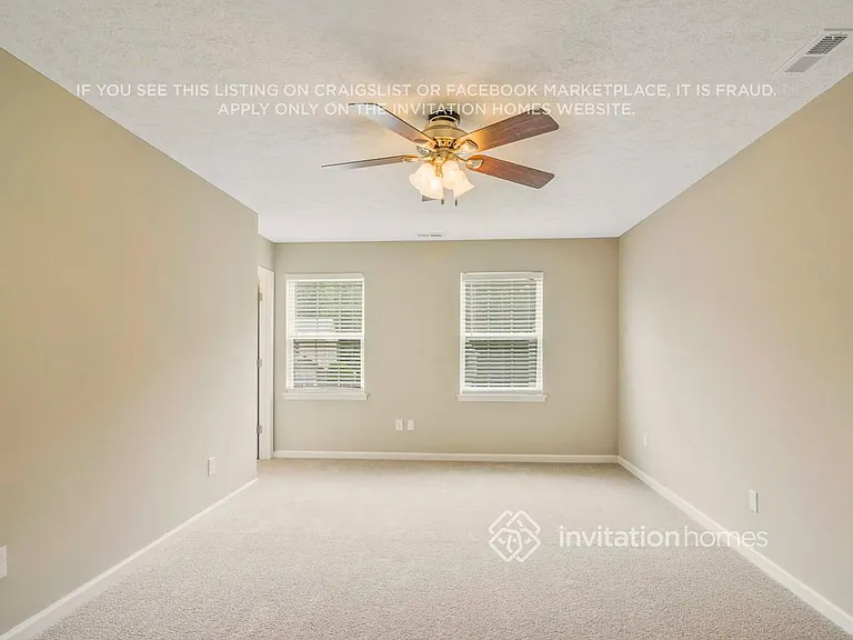 107 Knightwood Dr — Photo 10