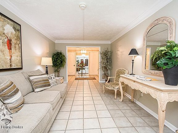 5th image of 4875 Sherburn Ln Unit 2I