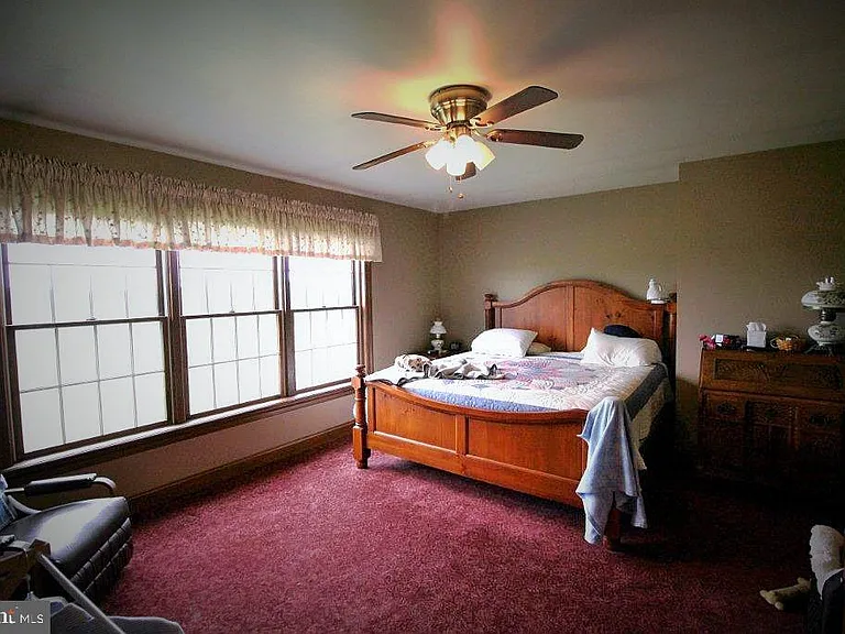 181 King Rd — Photo 11