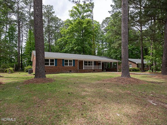 5th image of 218 Belvedere Drive