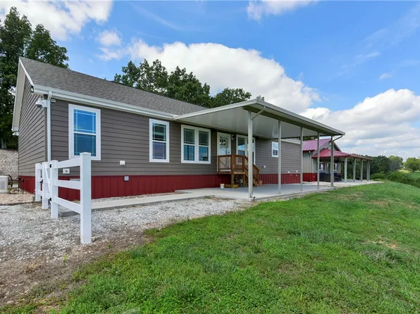 21018 Farm Road 2260, Eagle Rock, MO 65641