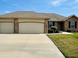 874 W Capitol Hill Dr, Rogersville, MO 65742