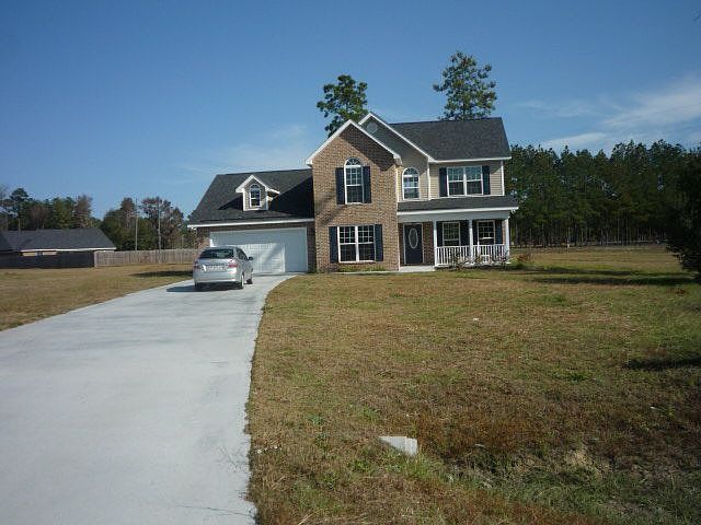 1st image of 121 Thornbush Ct NE