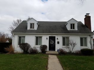 2470 Rugby Rd, Dayton, OH 45406