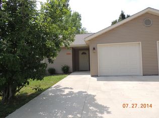 15182 Fietsam Rd APT C, Marion, IL 62959