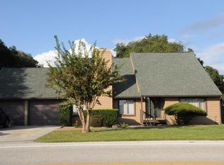 5419 Twin Palms Rd, Fruitland Park, FL 34731