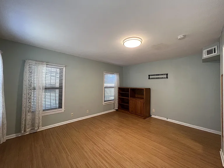119 Mazzurana St — Photo 24