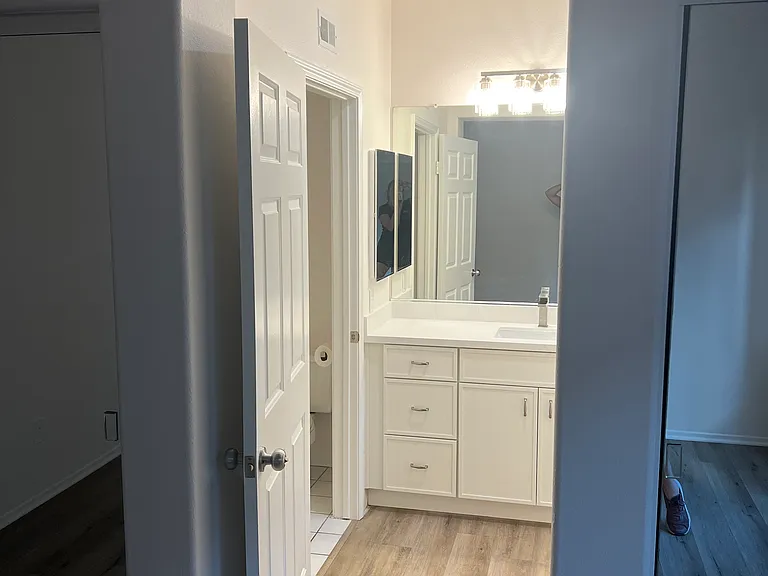 128 California Ct #128 — Photo 9