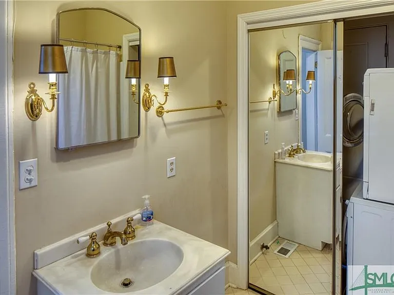 20 E Macon St — Photo 11