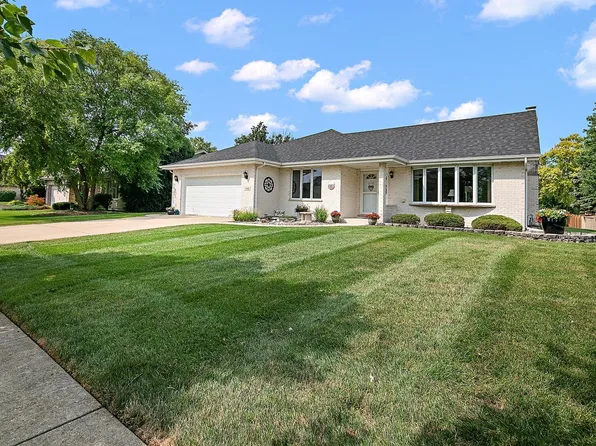 641 Lisson Grv, New Lenox, IL 60451