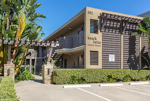 Elan Beachlofts Photo 1
