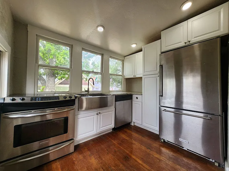 724 N Nevada Ave #6 — Photo 3