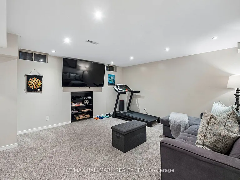 43 Nobbs Dr — Photo 39