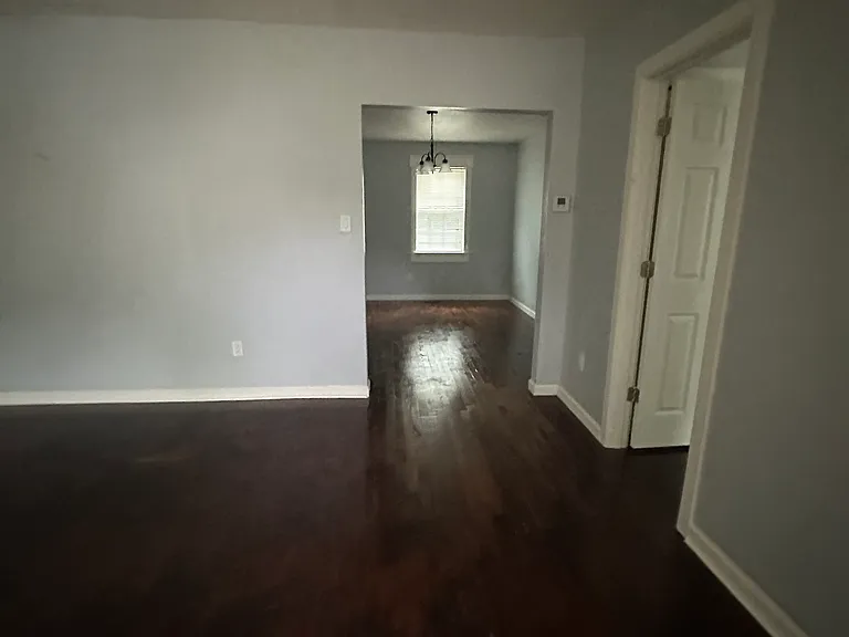 1810 S Saint Francis Ave — Photo 9