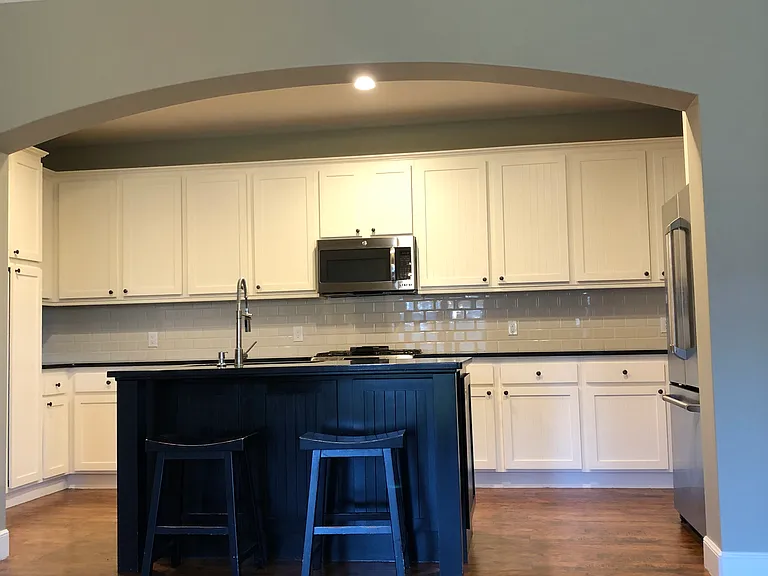 10603 Troy Ave — Photo 8