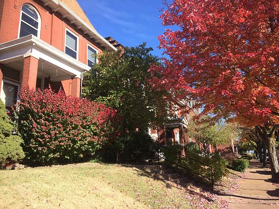 2nd image of 3451 Magnolia Ave #1F
