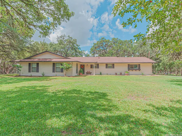 28175 AXIS DR, Boerne, TX 78006
