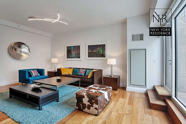 Rented by New York Residence | media 43