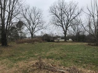 705 2nd Ave SW, Gravette, AR 72736