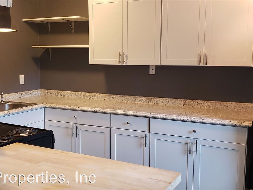 1st image of 223 Bristol St APT 104D