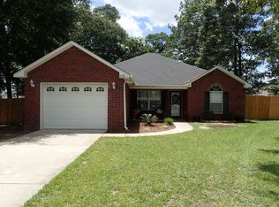 6120 Willow Ln N, Crestview, FL 32539