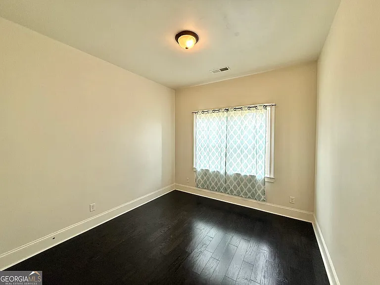 1201 Mottled Ct — Photo 9