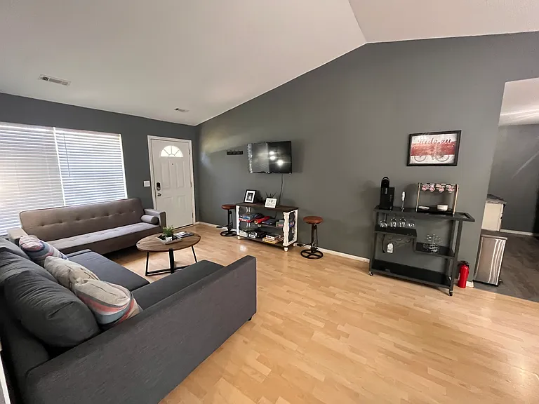 23 Murphy Dr — Photo 4