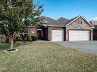 4204 SW Beech Ln, Bentonville, AR 72713