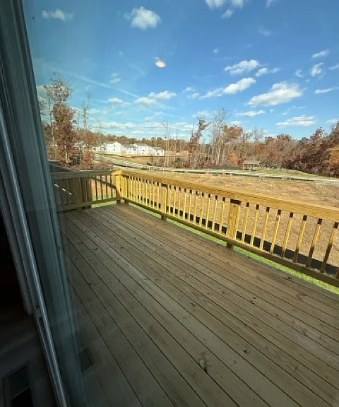 62 Saxon St — Photo 23
