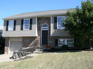 2788 Cappel Ct, Hebron, KY 41048