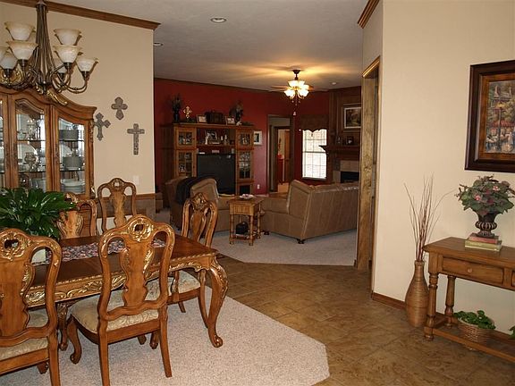 Open Entry Foyer, Dining Room, and Oversized Living Room