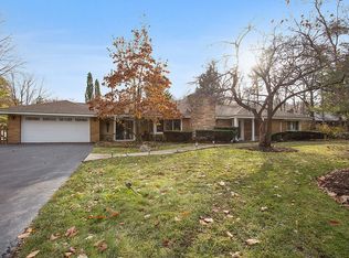 13 N Woodland Trl, Palos Park, IL