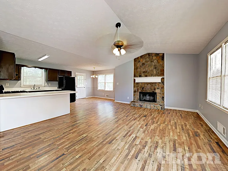 237 Sweetwater Pkwy — Photo 3