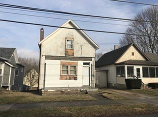 512 Division St, Huntington, IN 46750