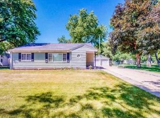 914 4th St, Fullerton, NE 68638