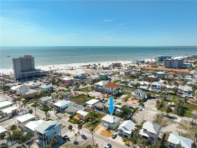 195 Pearl St, Fort Myers Beach, FL, 33931