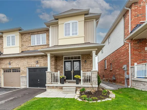 111 Bousfield Rise, Hamilton, ON L8B 0T4