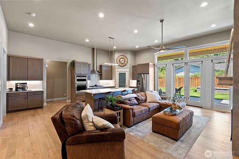 5th image of 6105 132nd Street Ct NW