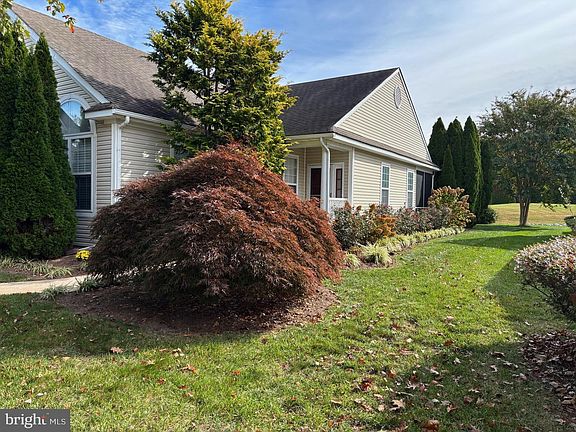 5th image of 18 Avebury Ct