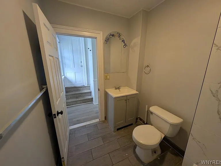 627 Deer St — Photo 14