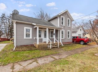 1018 E Butler St, Adrian, MI 49221