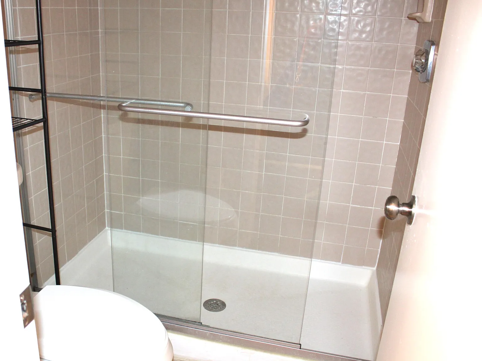 2 bed, 2.0 bath, 982 sqft, $2,250 — Photo 4