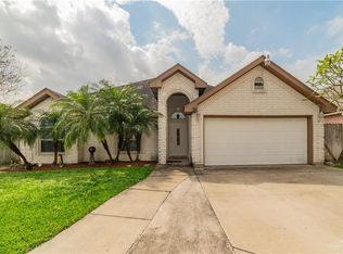 920 Lion Dr, Pharr, TX 78577