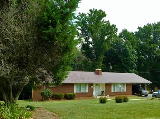5801 Nylon Dr, Winston Salem, NC 27105