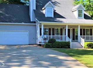 373 Asbury Ct, Senoia, GA 30276