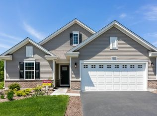 1638 Rochester Rd, Pingree Grove, IL 60140