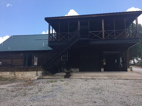 2nd image of 1095 County Road 561