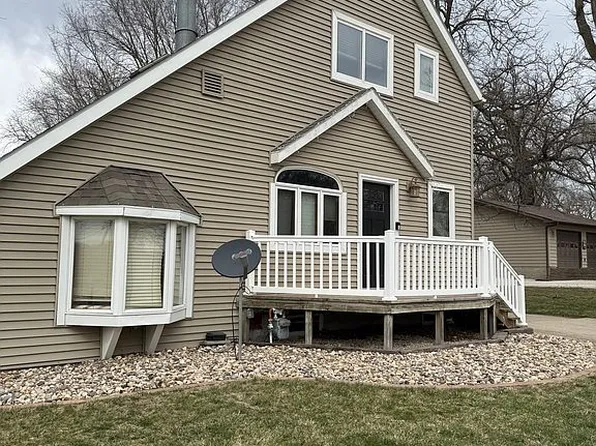 108 E Ahrens St, Sac City, IA 50583